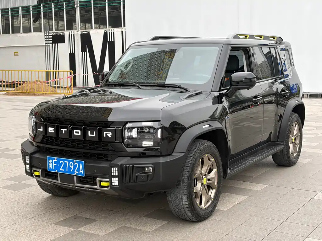 Jietu Traveler 2023 2.0T four-wheel drive conquers купить на сайте DeffCars