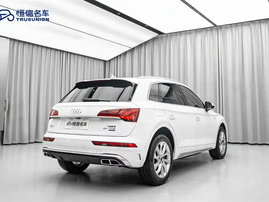 Audi Q5L 2022 40T luxury and dynamic model купить на сайте DeffCars