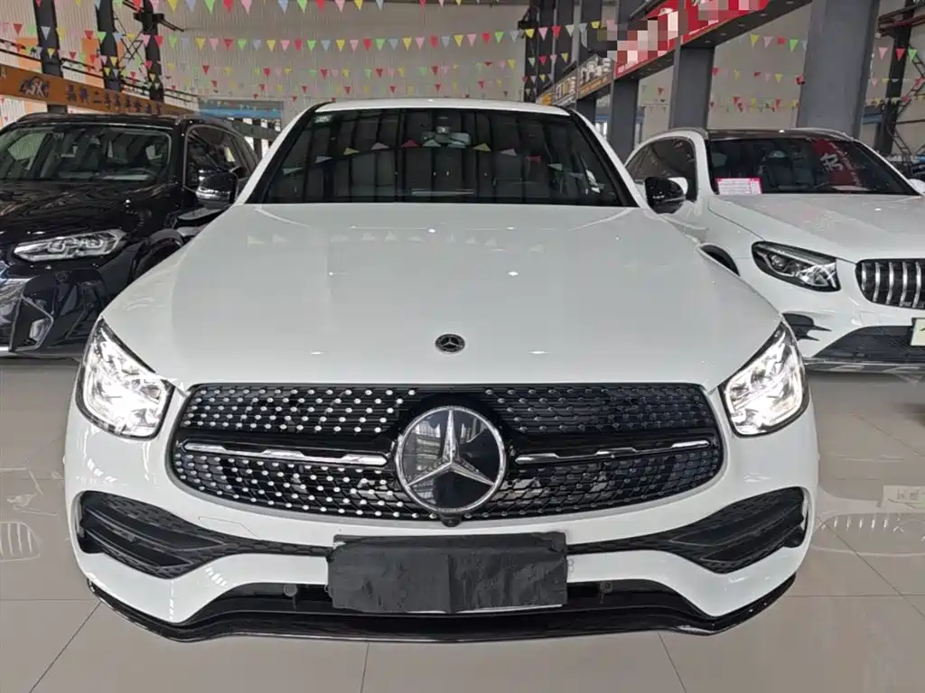Mercedes-Benz GLC Coupe 2021 GLC 260 4MATIC Coupe SUV купить на сайте DeffCars