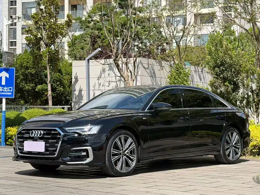 Audi A6L 2024 55 TFSI quattro exclusive dynamic model купить на сайте DeffCars