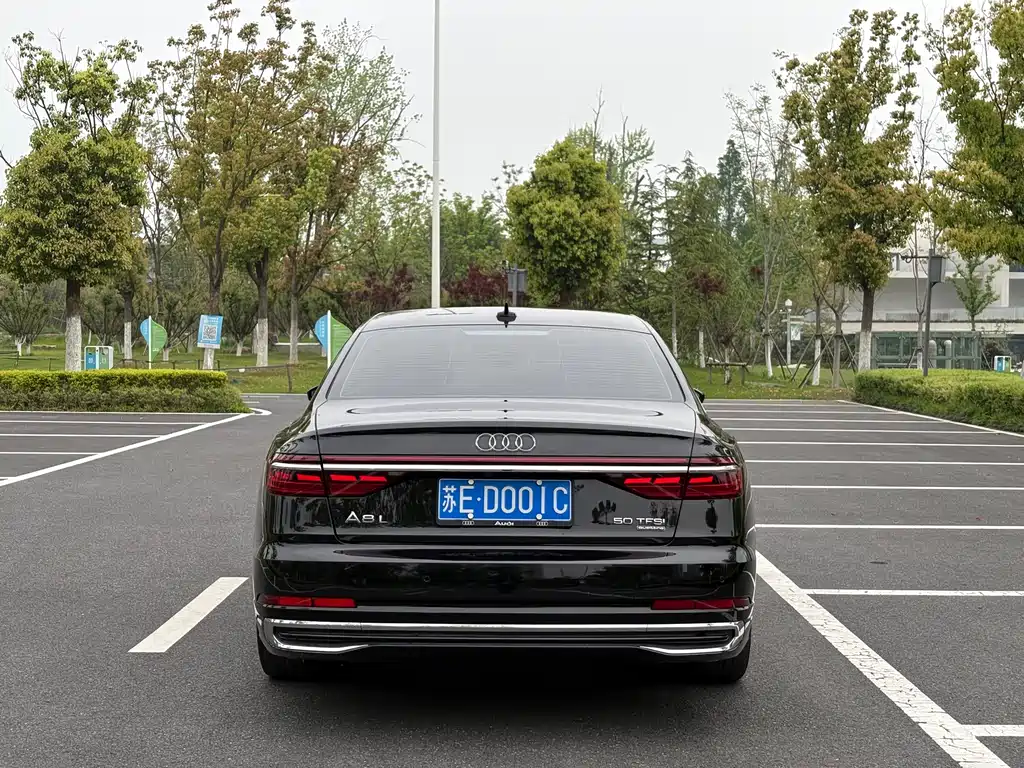 Audi A8 2023 A8L 50 TFSI quattro Premium Selection купить на сайте DeffCars