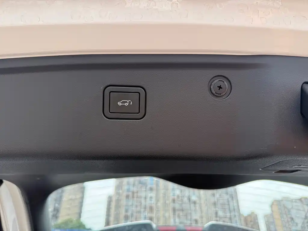 Changan UNI-Z 2025 1.5T premium model купить на сайте DeffCars