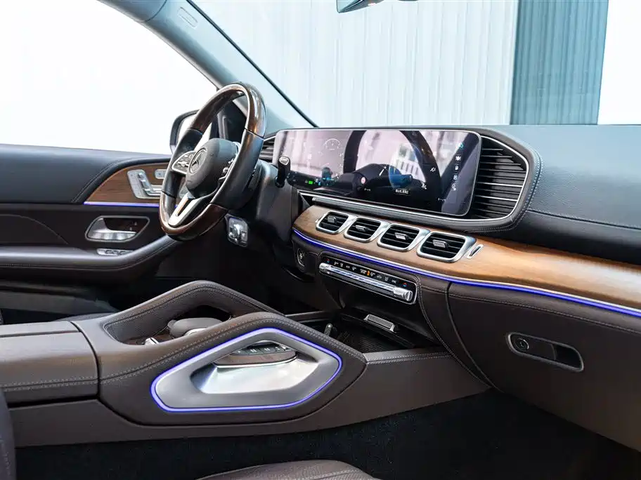 Mercedes-Benz GLS 2021 facelift GLS 450 4MATIC luxury model купить на сайте DeffCars