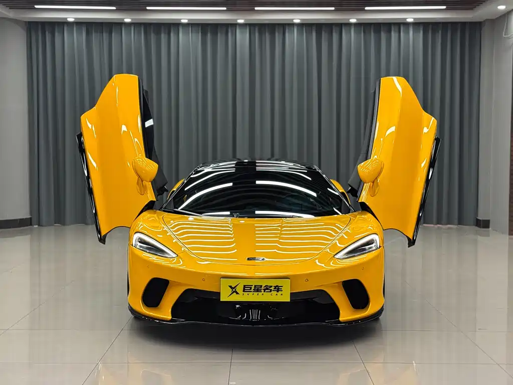 McLaren GT 2022 4.0T standard model купить на сайте DeffCars