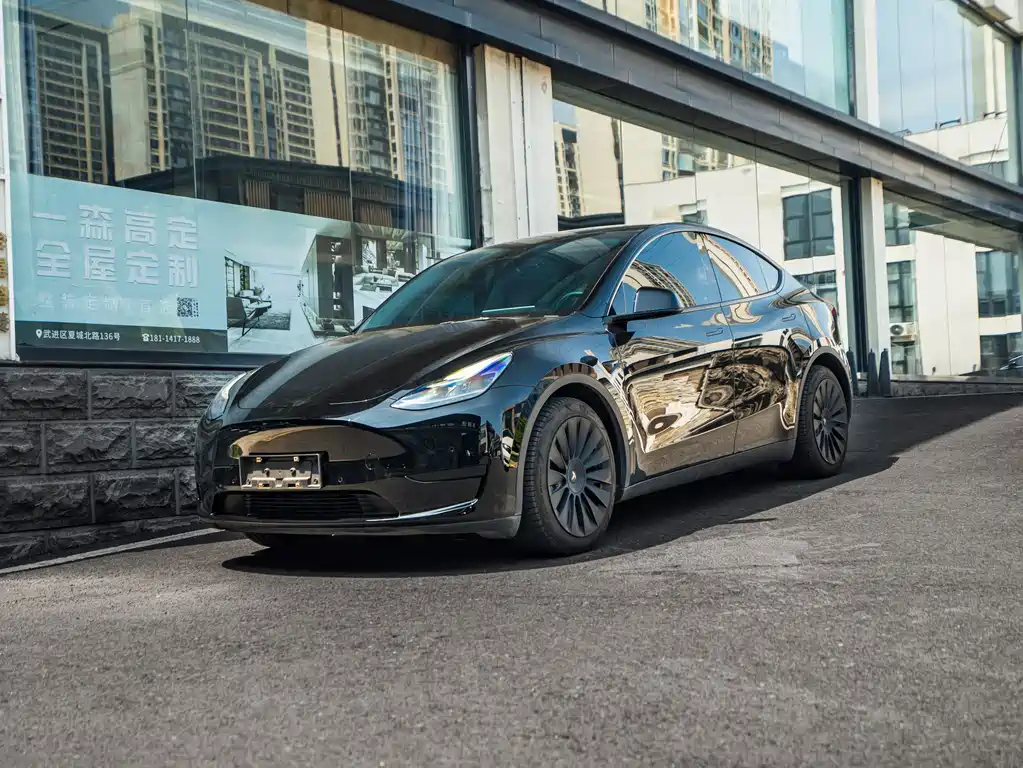 Model Y 2022 facelift rear-wheel drive version купить на сайте DeffCars