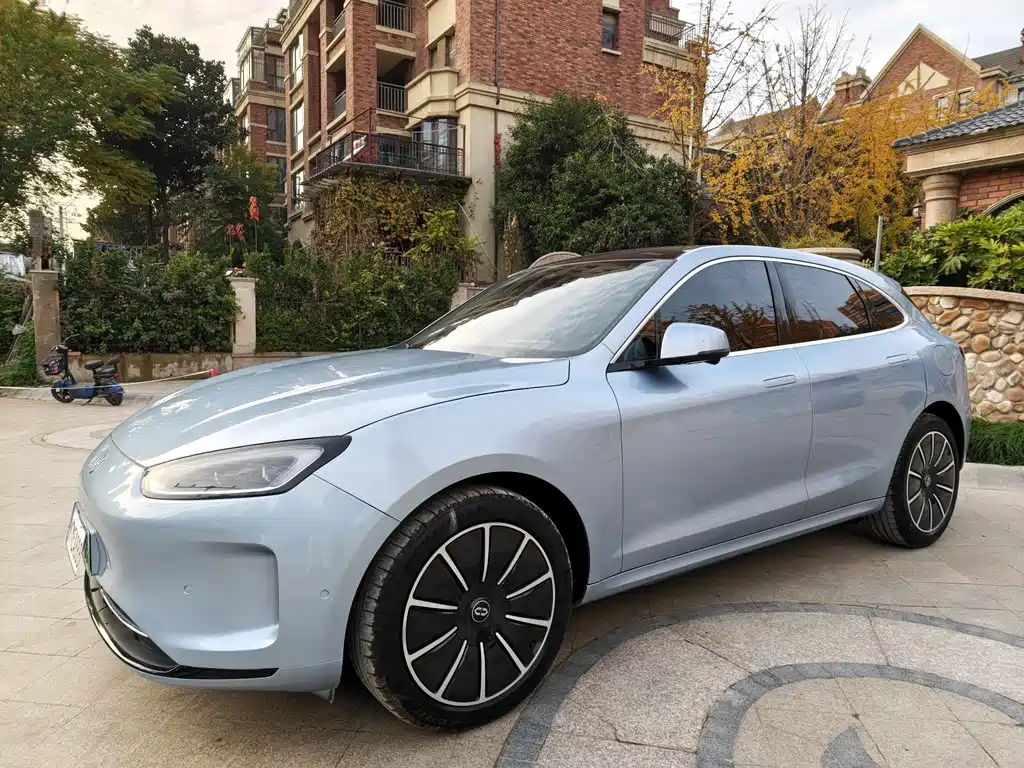 Wenjie M5 2022 pure electric four-wheel drive performance version купить на сайте DeffCars