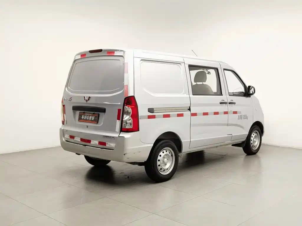 Wuling Rongguang S 2022 1.2L basic window-sealed car 5-seater LSI купить на сайте DeffCars