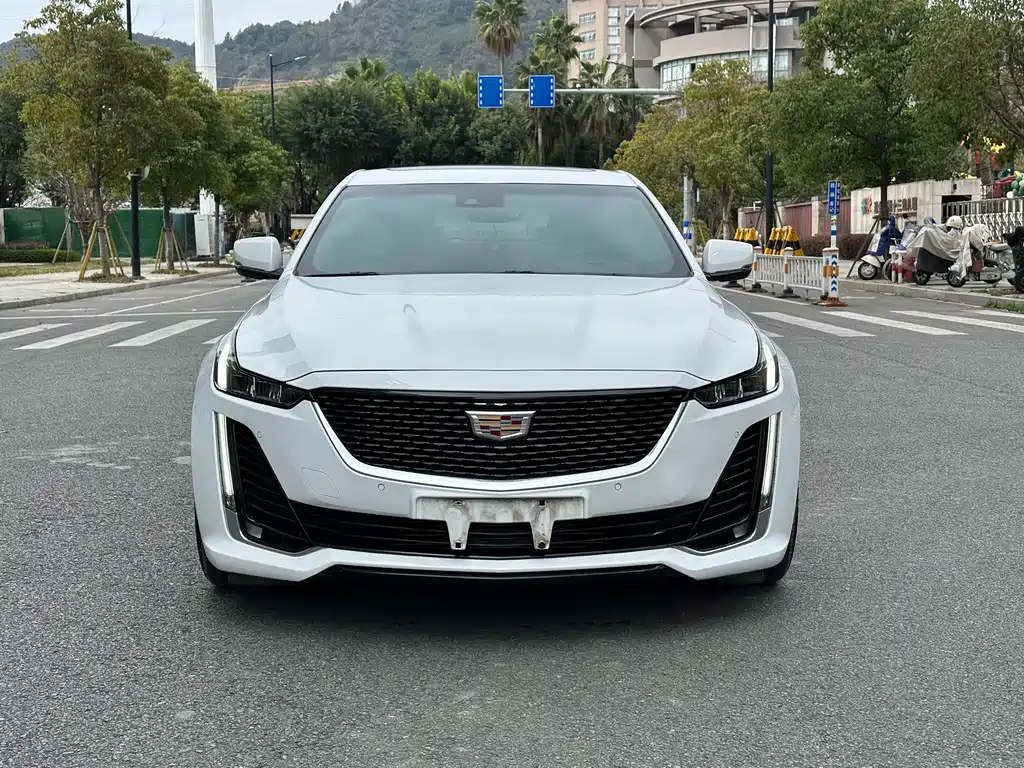 Cadillac CT5 2021 facelift 28T luxury model купить на сайте DeffCars