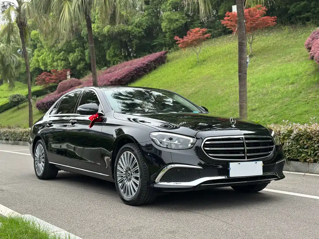 Mercedes-Benz E-Class 2023 E 300 L Luxury Model купить на сайте DeffCars