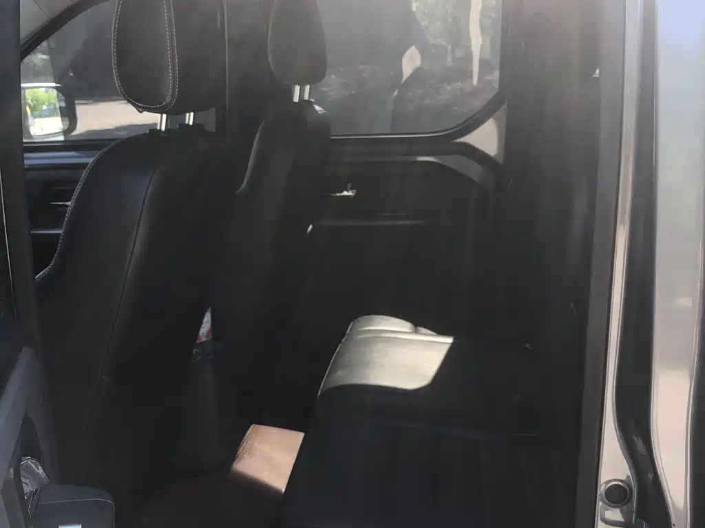 Wuling Zhengtu 2021 1.5L pioneering LAR купить на сайте DeffCars