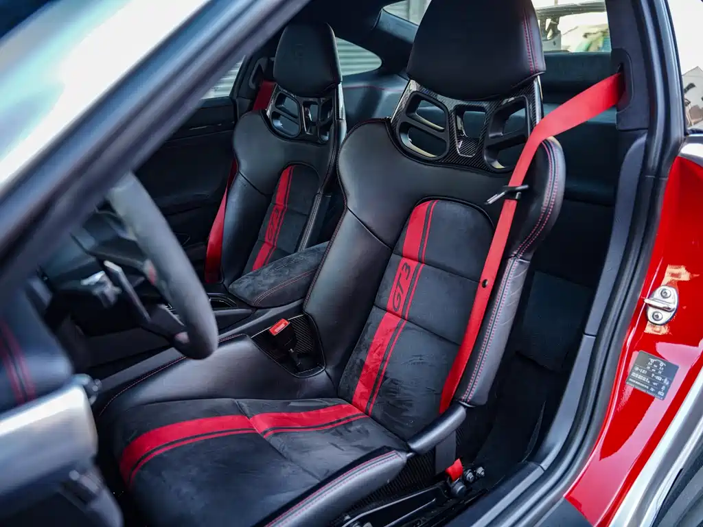 Porsche 911 2018 GT3 4.0L купить на сайте DeffCars