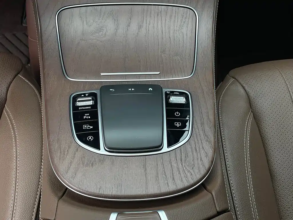 Mercedes-Benz E-Class 2023 E 300 L Luxury Model купить на сайте DeffCars