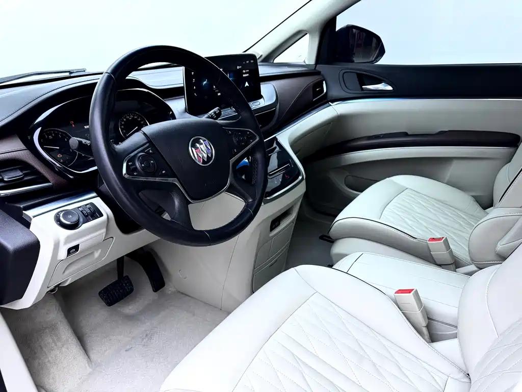 Buick GL8 2022 Land Business Class 652T Luxury купить на сайте DeffCars