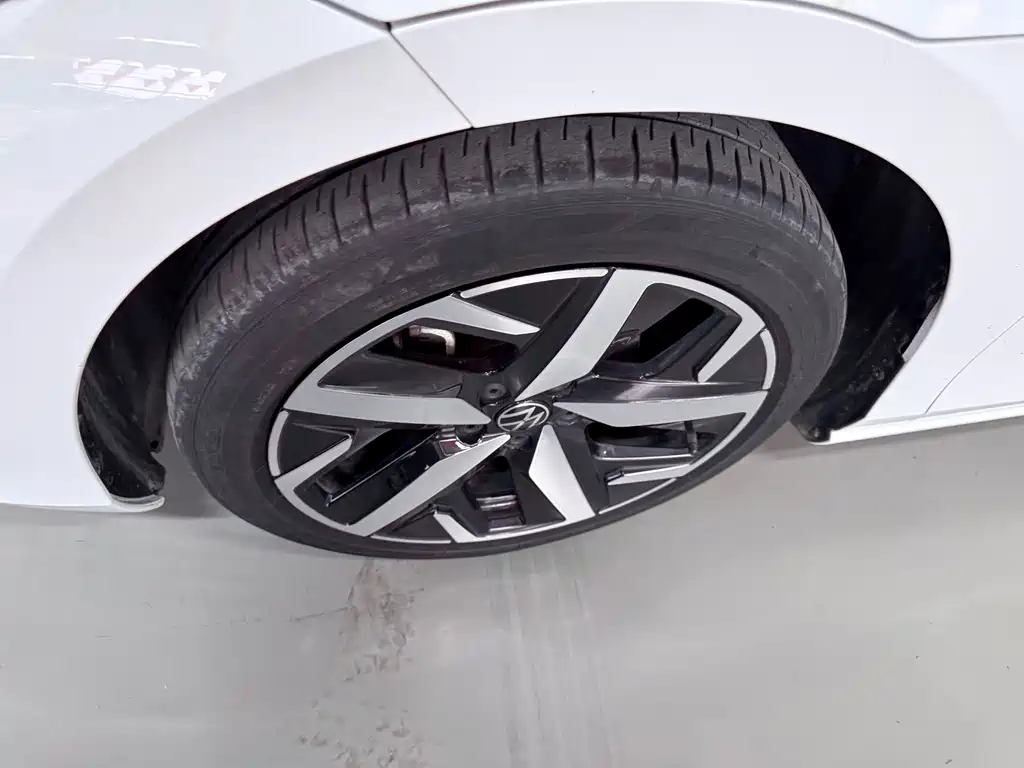 Lingdu 2024 Lingdu L 280TSI DSG Hot Edition купить на сайте DeffCars