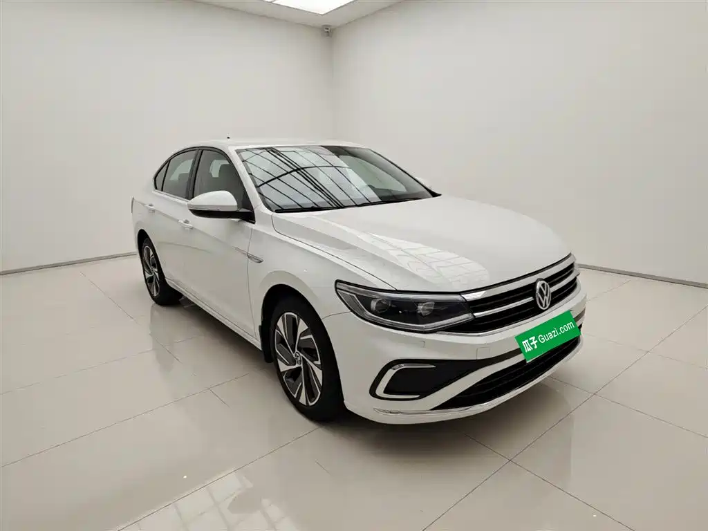 Bora 2023 300TSI DSG Premium Edition купить на сайте DeffCars