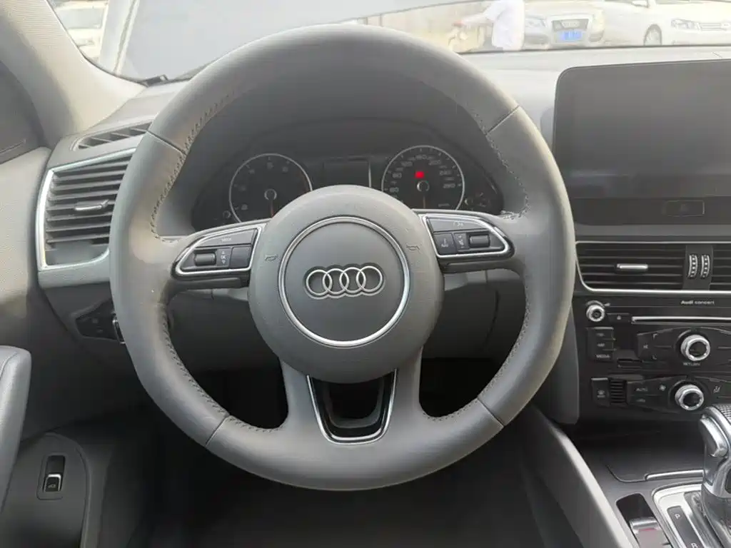 Audi Q5 2015 40 TFSI Enterprising купить на сайте DeffCars