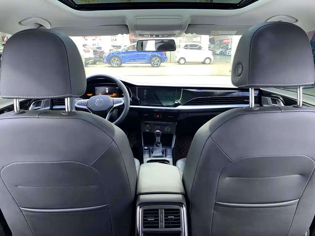 Passat 2023 facelift 280TSI Elite Edition купить на сайте DeffCars