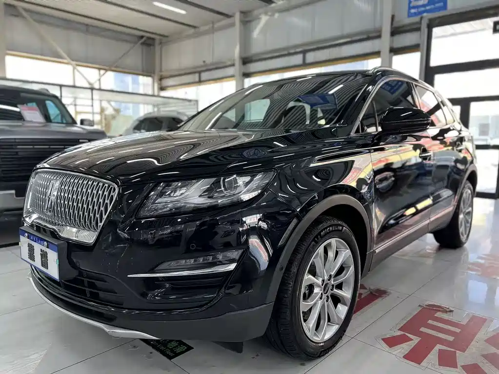 Lincoln MKC 2019 2.0T four-wheel drive premium version, National V купить на сайте DeffCars