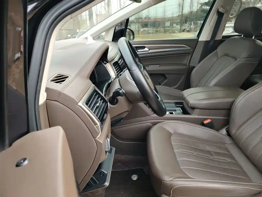 Weiran 2020 330TSI Deluxe Edition купить на сайте DeffCars
