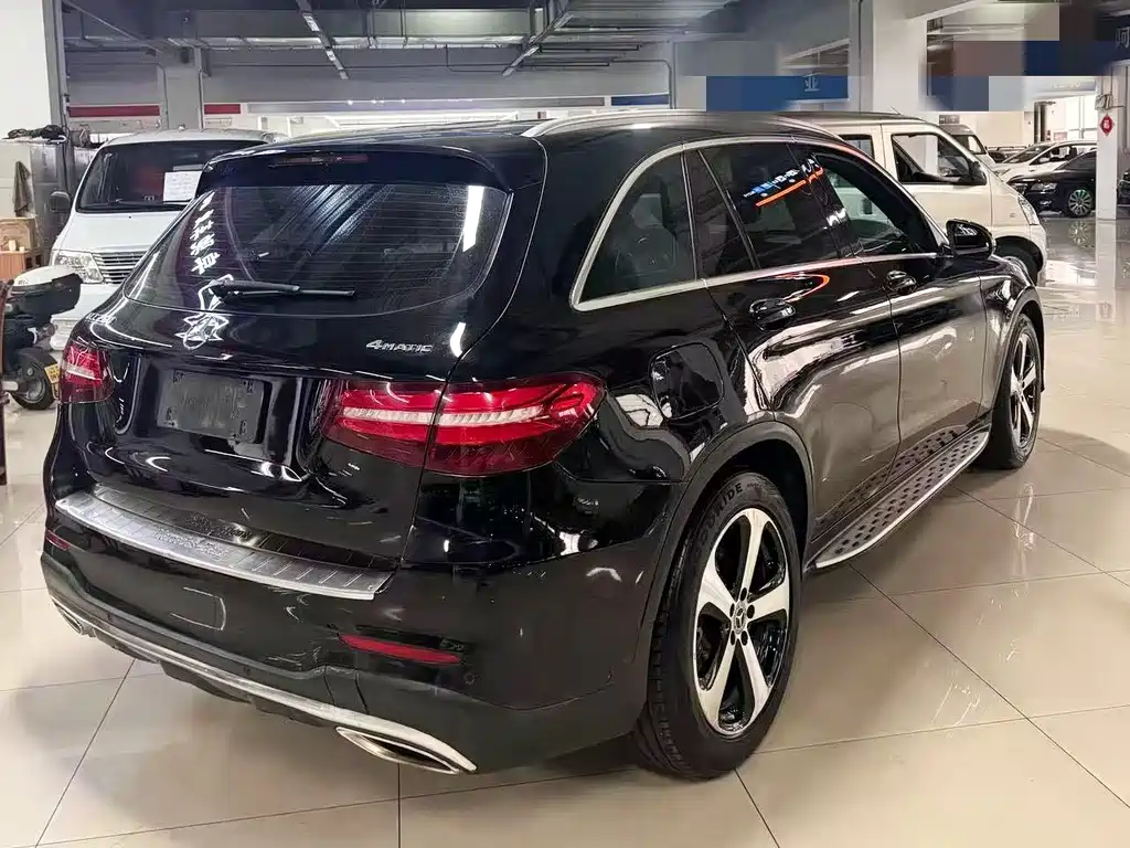 Mercedes-Benz GLC 2018 GLC 260 4MATIC luxury model купить на сайте DeffCars