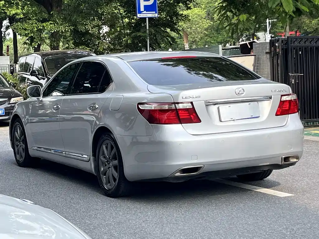 Lexus LS 2006 460L купить на сайте DeffCars