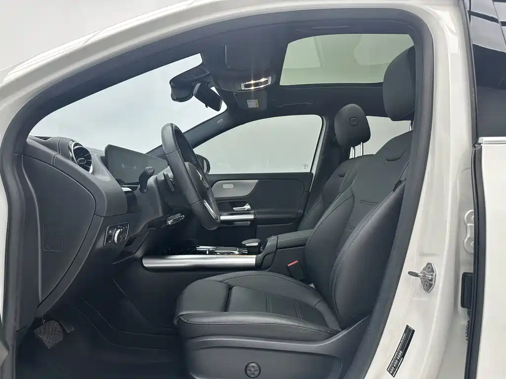 Mercedes GLA 2022 180 купить на сайте DeffCars