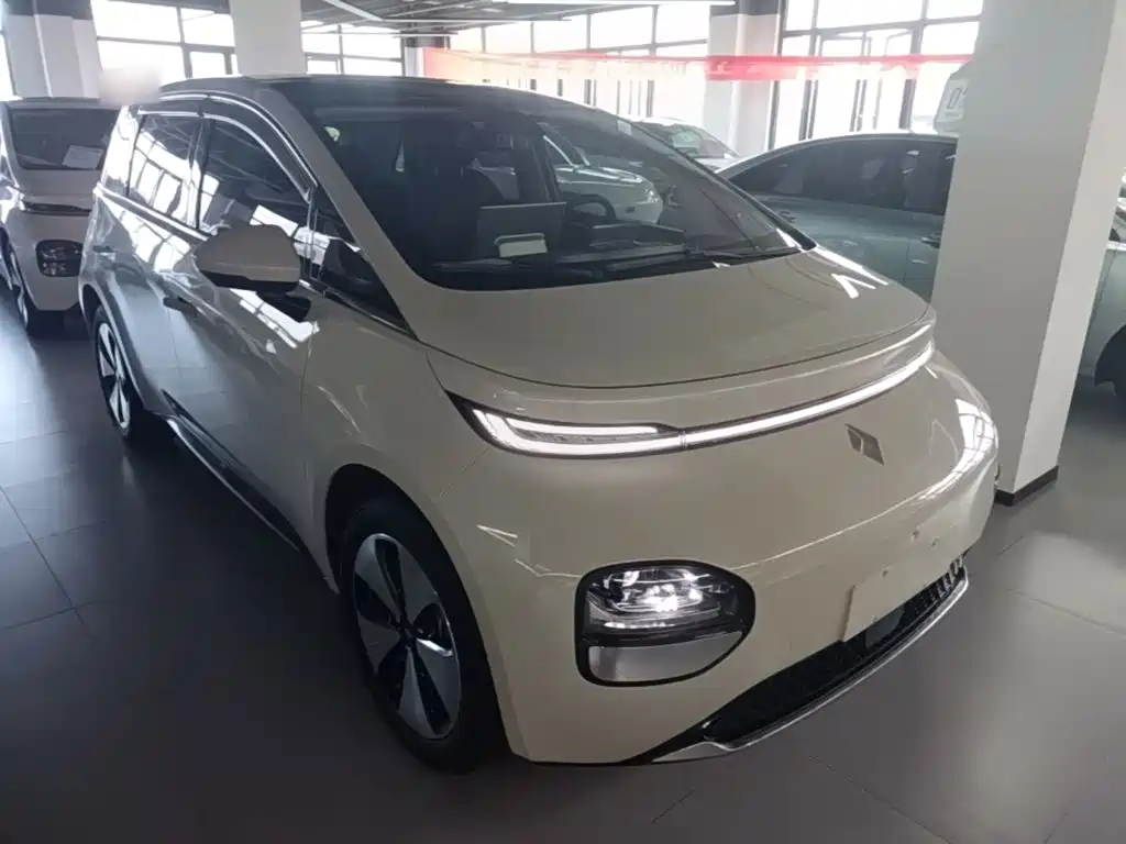 Baojun Yunduo 2023 460 Max купить на сайте DeffCars