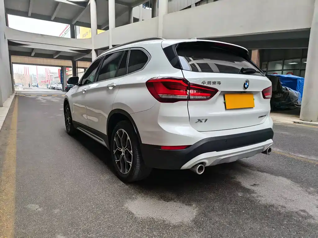 BMW X1 2022 sDrive20Li Fashion Model купить на сайте DeffCars