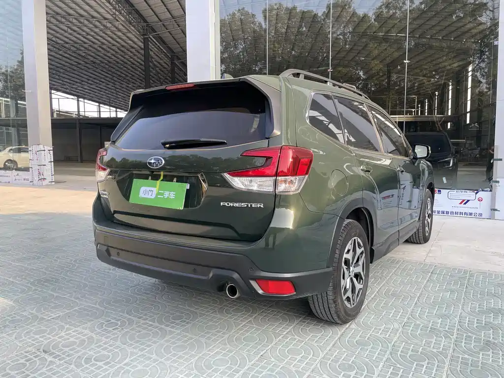Forester 2022 2.0i AWD Deluxe Edition EyeSight купить на сайте DeffCars
