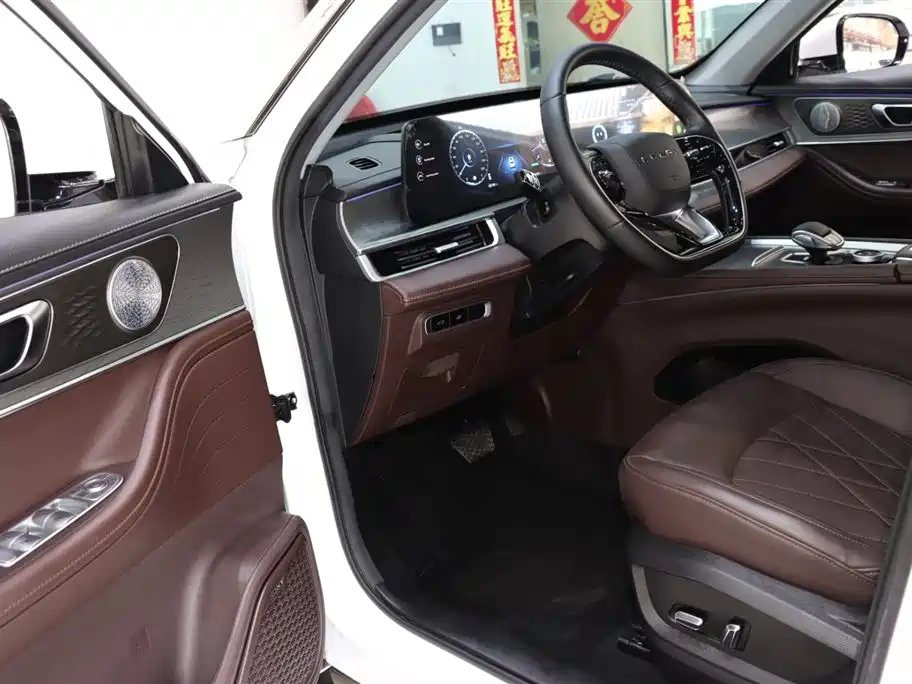 Tiggo 8 PRO 2022 290T two-wheel drive vast version 5 seats купить на сайте DeffCars