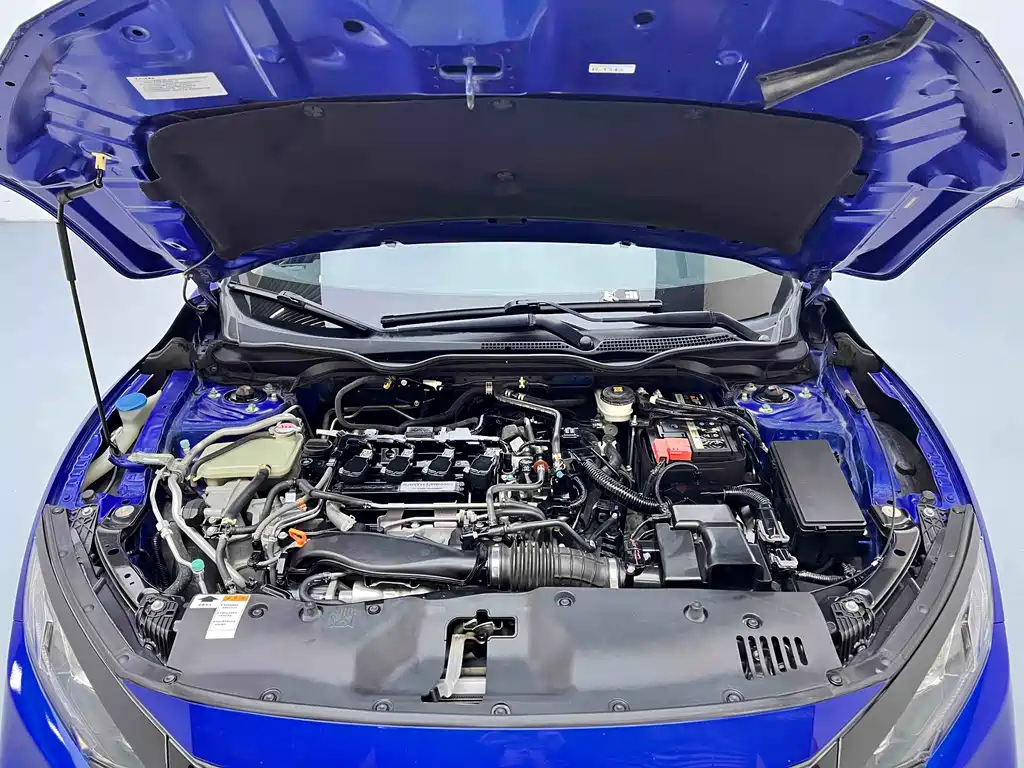 Civic 2019 220TURBO CVT Dynamic Edition National VI купить на сайте DeffCars