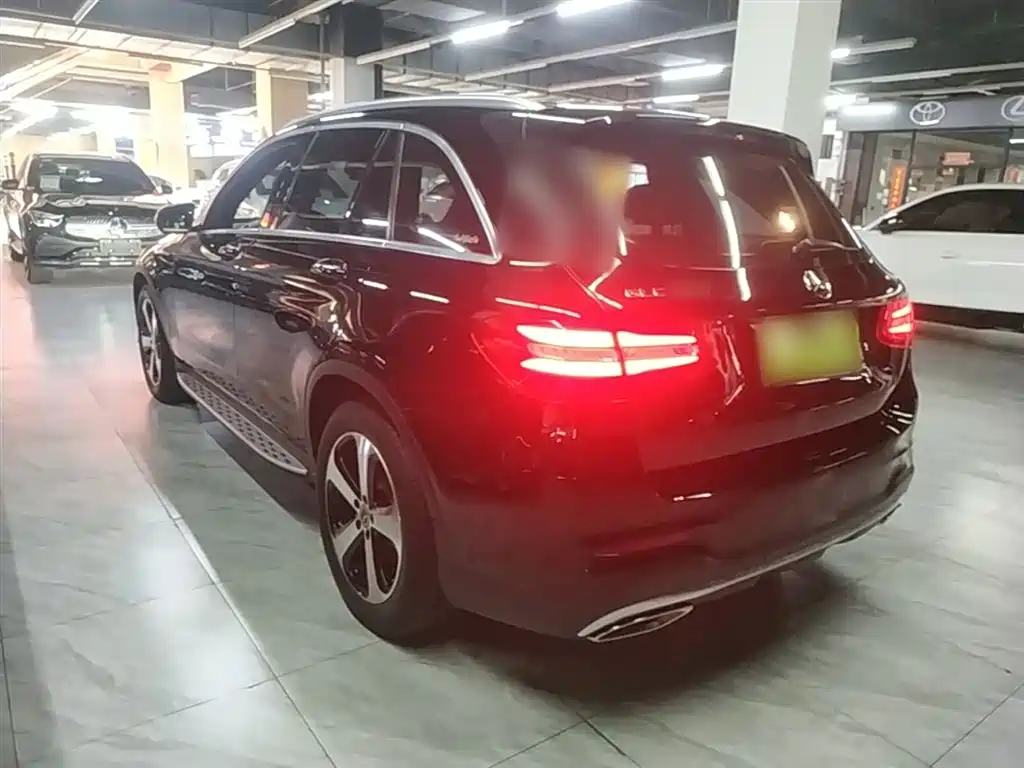 Mercedes-Benz GLC 2018 GLC 260 4MATIC luxury model купить на сайте DeffCars