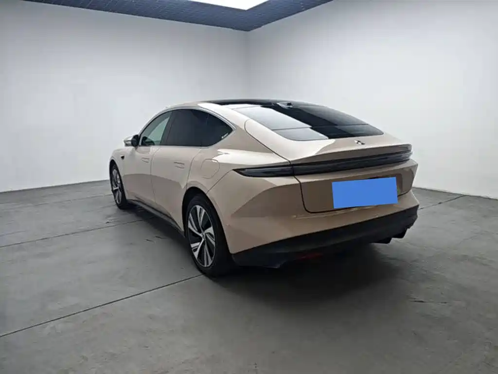NIO ET5 2022 model 75kWh купить на сайте DeffCars