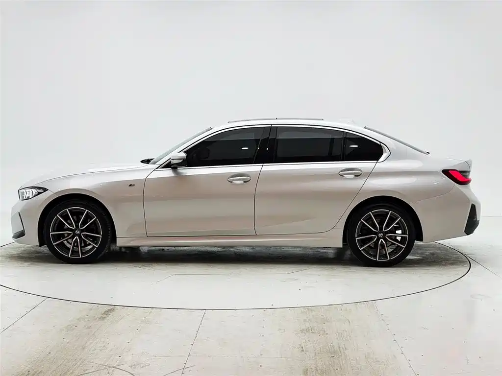 BMW 3 Series 2023 320Li M Sports Package купить на сайте DeffCars