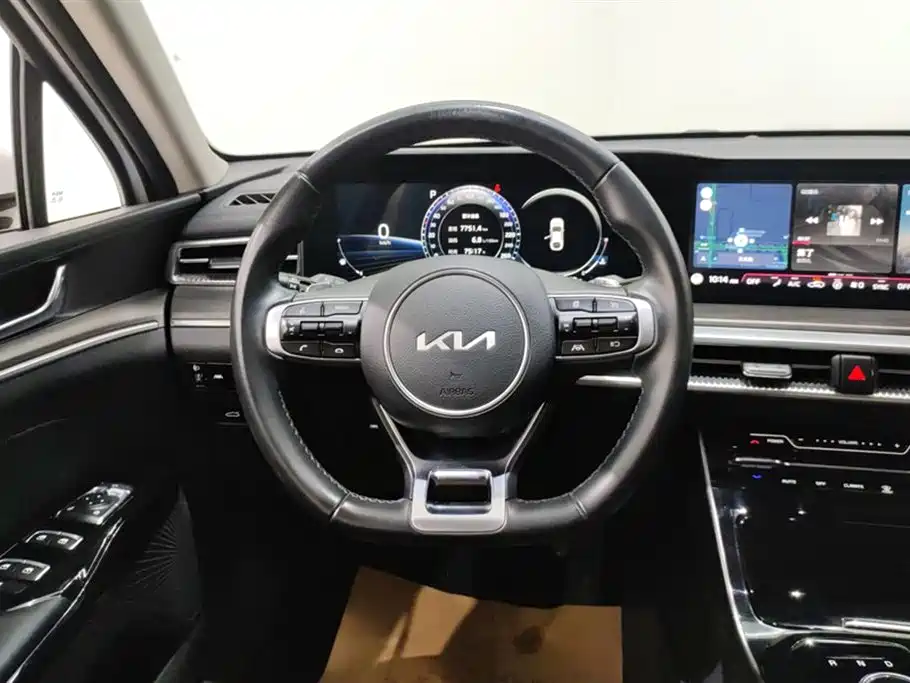 Kia K5 2021 270T CVVD refreshed version купить на сайте DeffCars