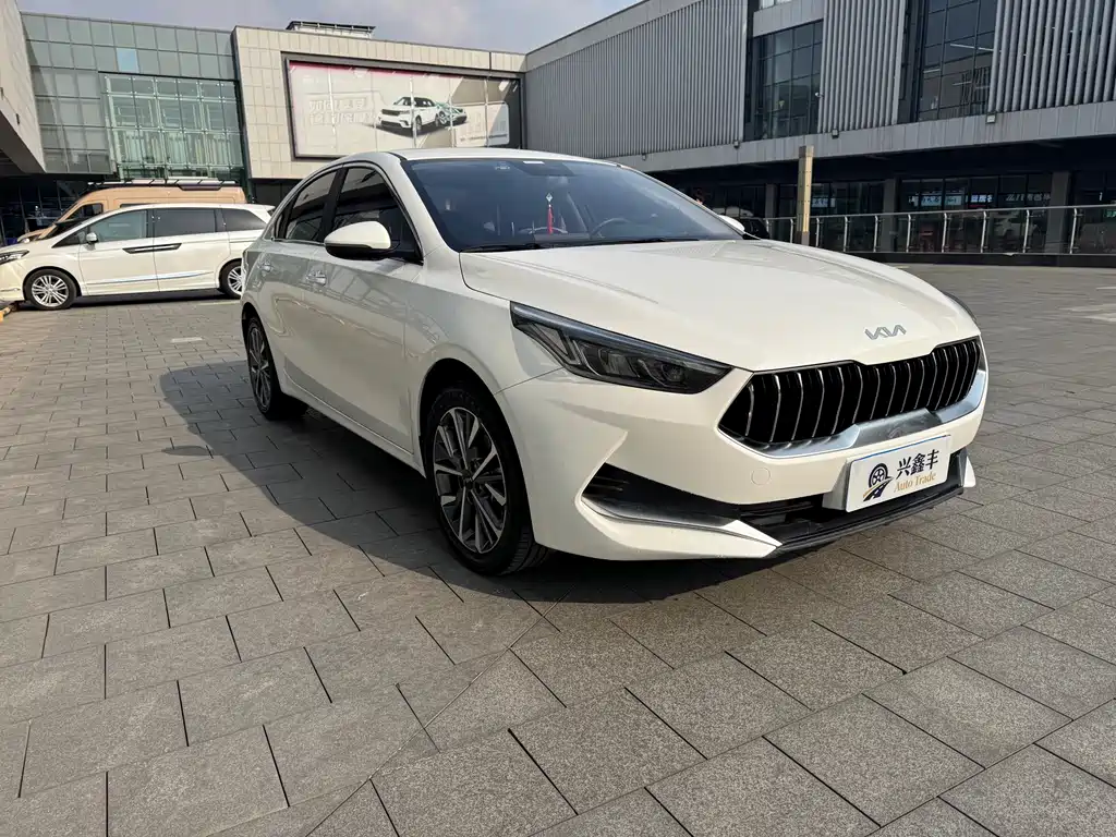 Kia K3 2021 1.5L CVT Fashion Edition купить на сайте DeffCars