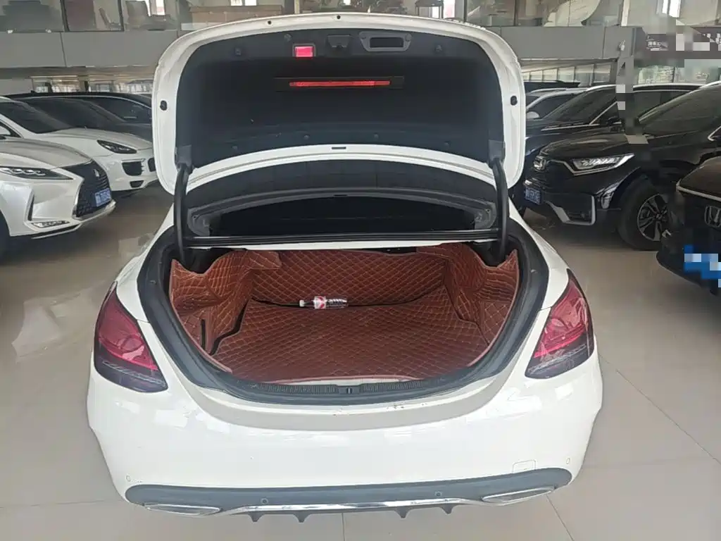 Mercedes C-Class 2021 C 200 L stylish and sporty version купить на сайте DeffCars