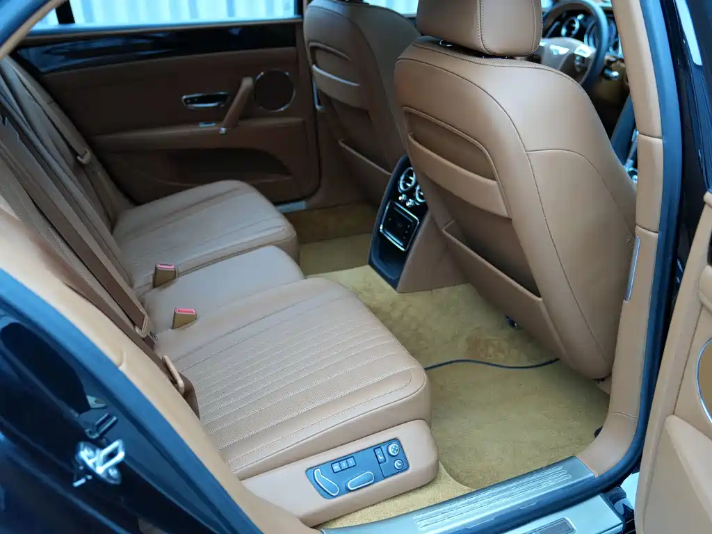 Flying Spur 2017 4.0T V8 S Standard Edition купить на сайте DeffCars