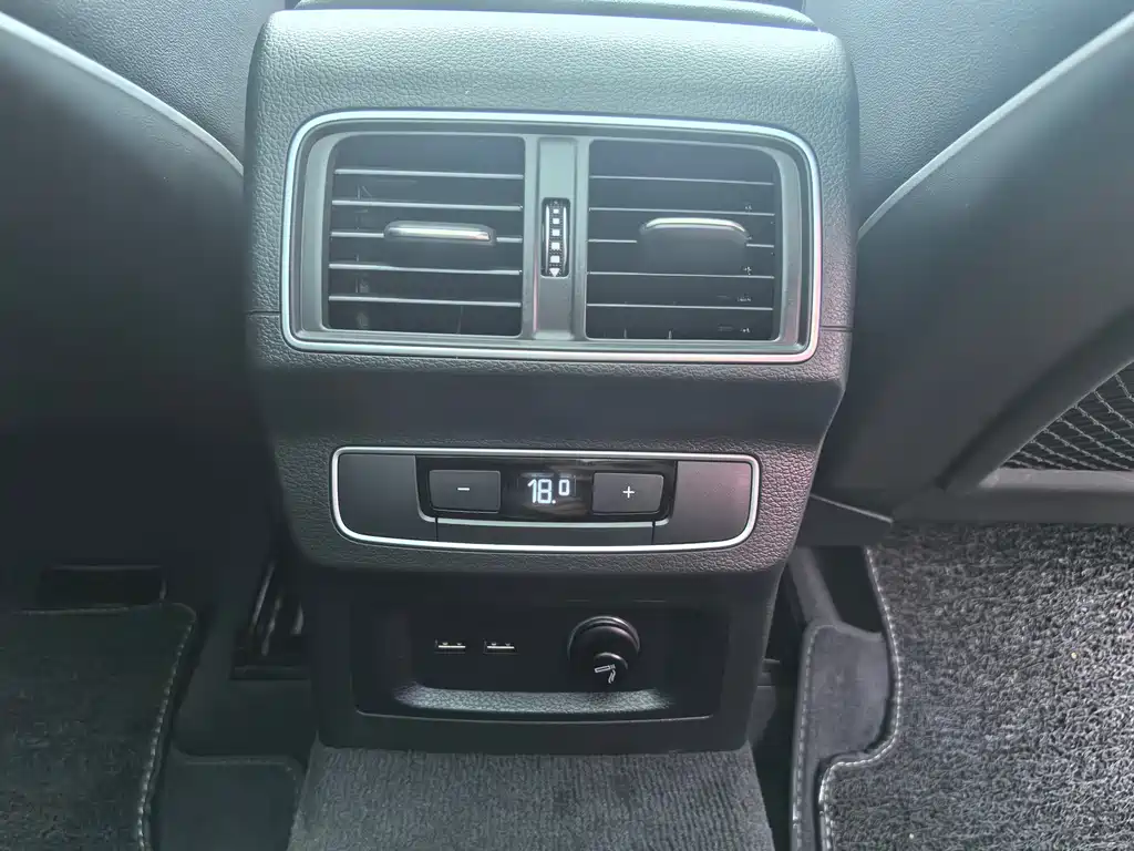 Audi Q5L 2022 40T fashionable and dynamic model купить на сайте DeffCars