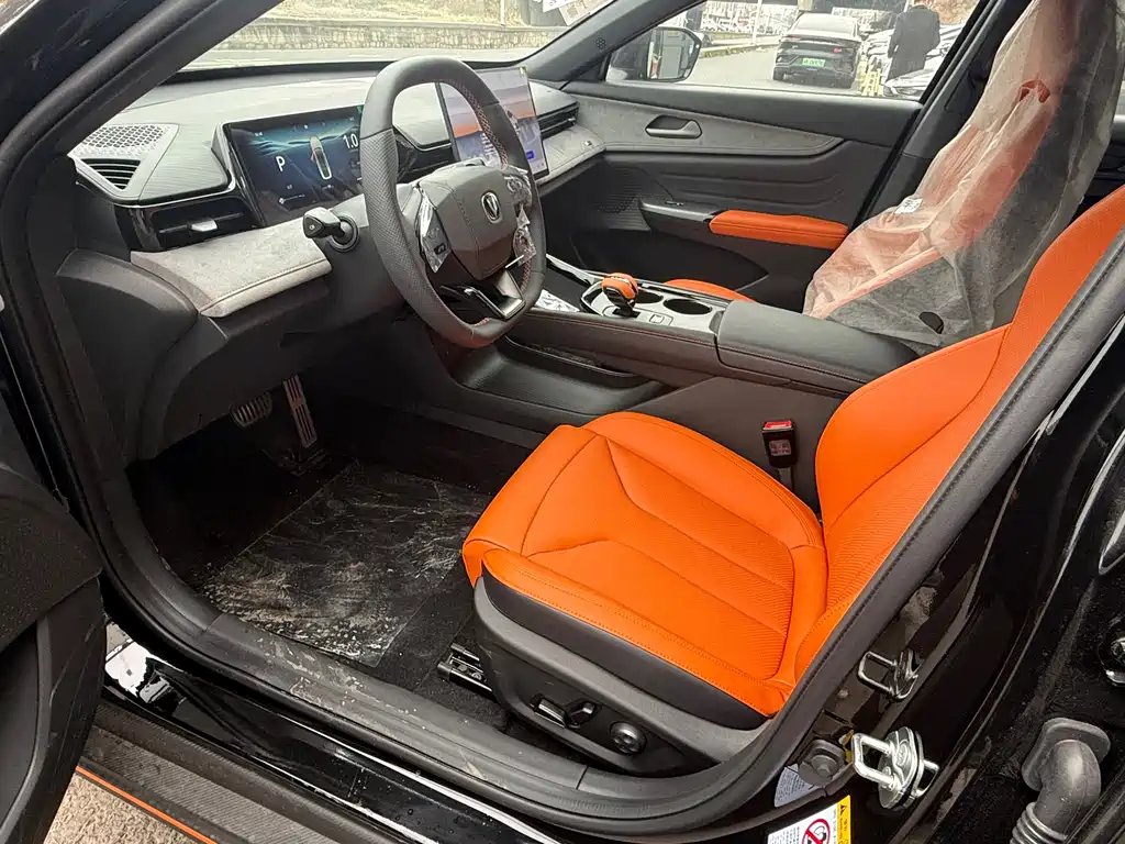 Changan UNI-V 2025 third generation 2.0T powerful model купить на сайте DeffCars
