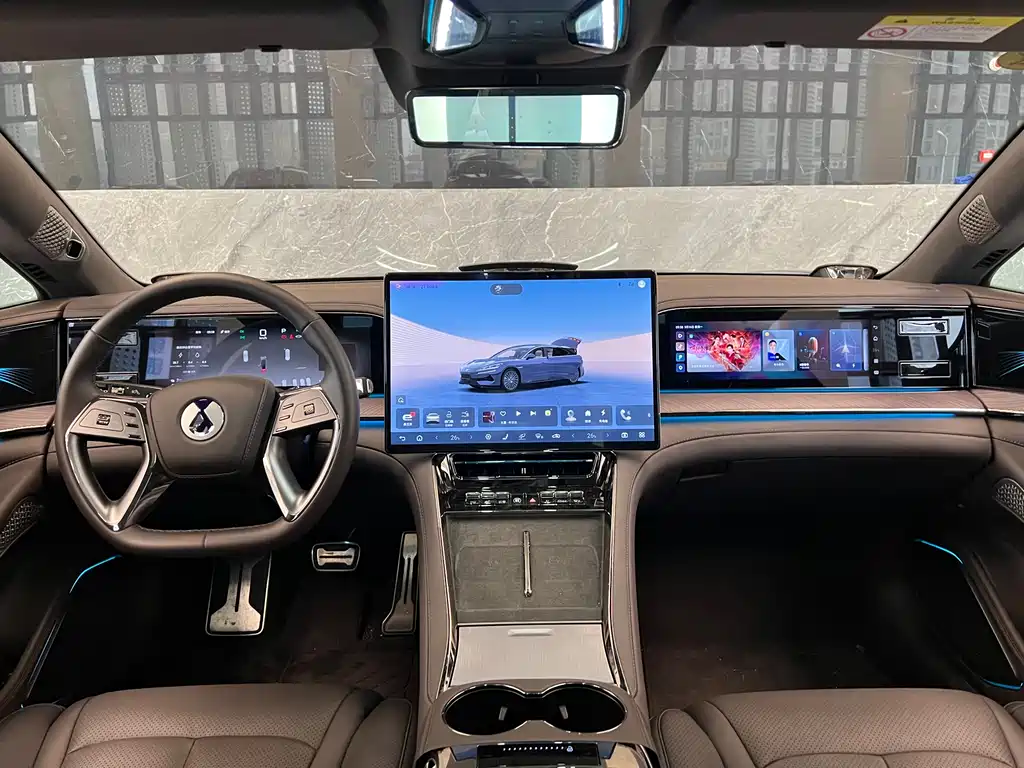 Denza Z9 2024 1100km four-wheel drive Ultra version купить на сайте DeffCars