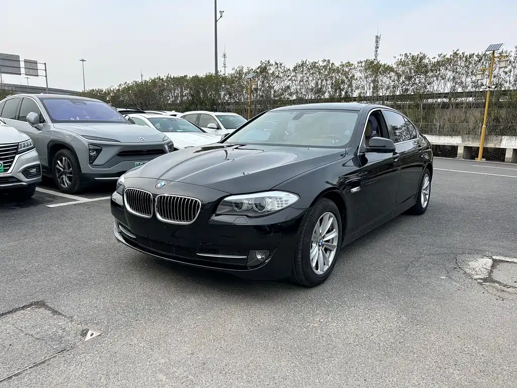 BMW 5 Series 2011 523Li Leading Model купить на сайте DeffCars