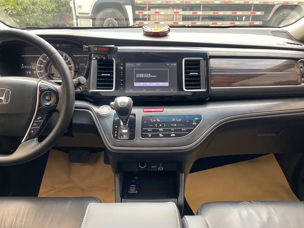 Alison 2016 2.4L Deluxe Edition купить на сайте DeffCars