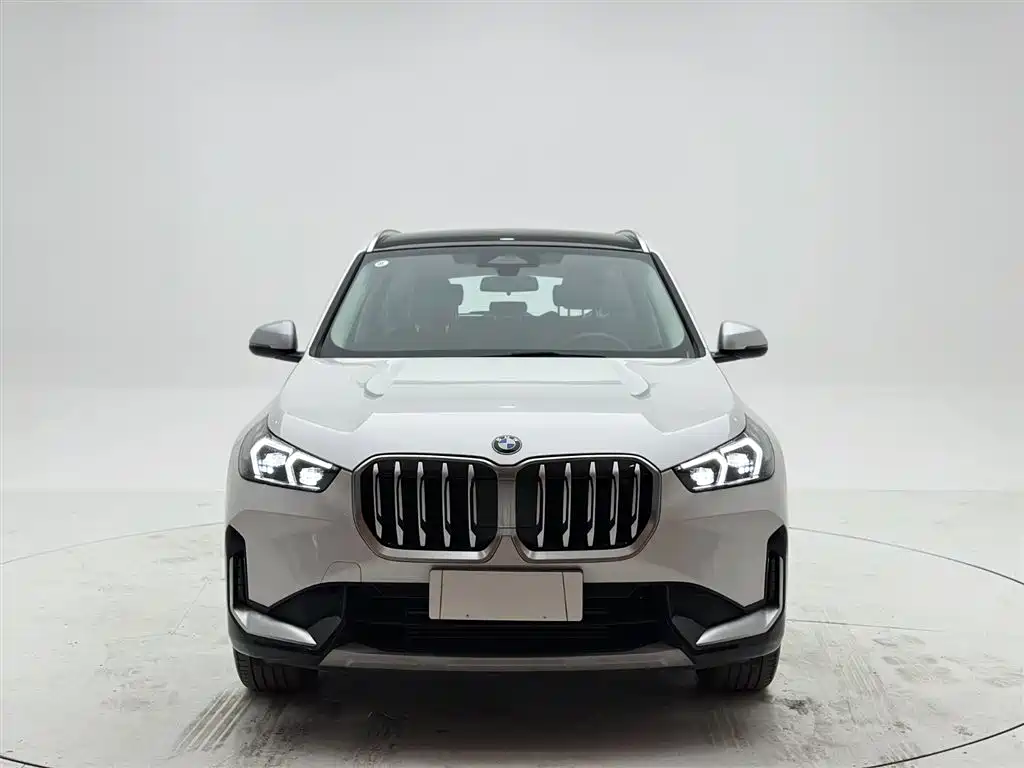 BMW X1 2023 sDrive20Li X Design Package купить на сайте DeffCars