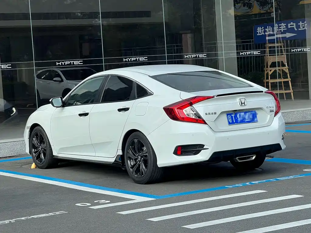 Civic 2019 220TURBO CVT combustion version National VI купить на сайте DeffCars