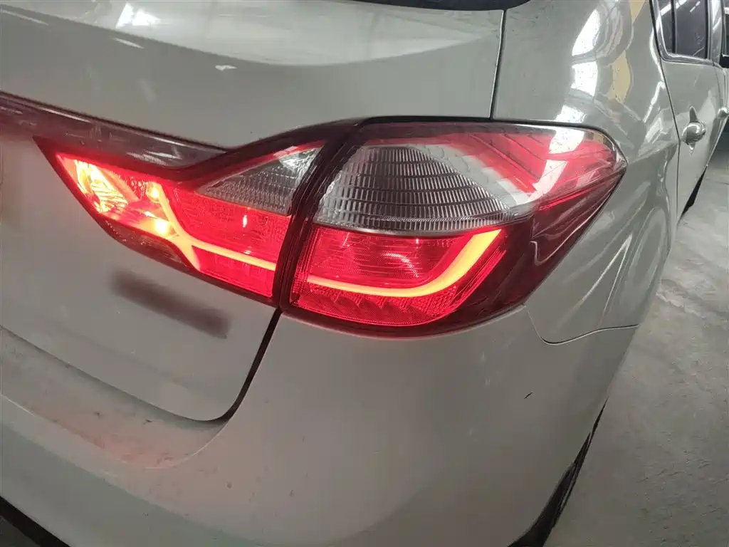 Kia K3 2017 1.6L Automatic 15th Anniversary Special Edition GLS купить на сайте DeffCars