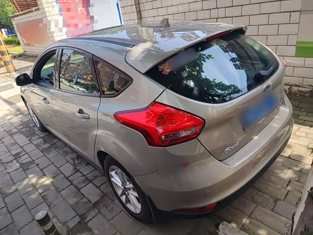 Focus 2017 hatchback EcoBoost 125 automatic super stylish Senova Zhixing version купить на сайте DeffCars