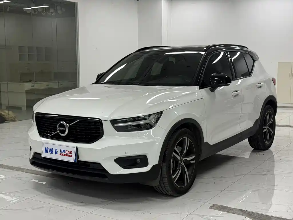 Volvo XC40 2020 T4 four-wheel drive Zhiyuan Sport Edition купить на сайте DeffCars