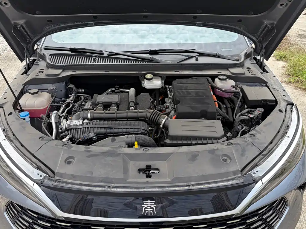 Qin L 2025 DM-i Smart Driving Edition 120KM Transcendent Type купить на сайте DeffCars