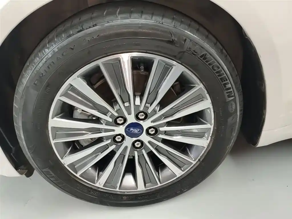 Mondeo New Energy 2018 2.0 PHEV Smart Control Fashion National VI купить на сайте DeffCars